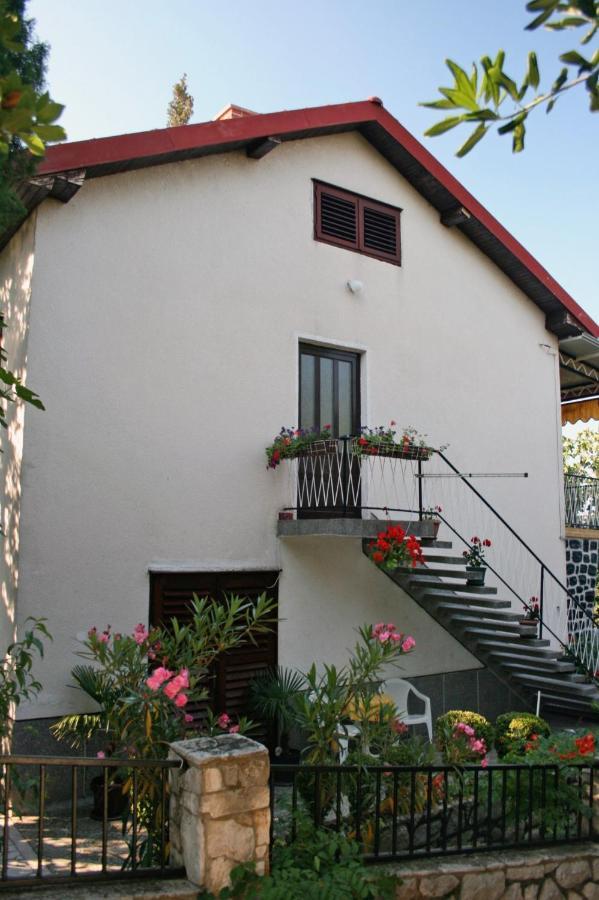 Apartments With A Parking Space Selce, Crikvenica - 5531 Exterior foto