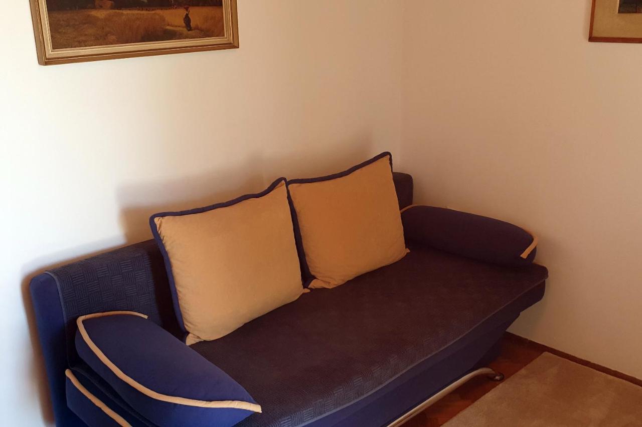 Apartments With A Parking Space Selce, Crikvenica - 5531 Exterior foto