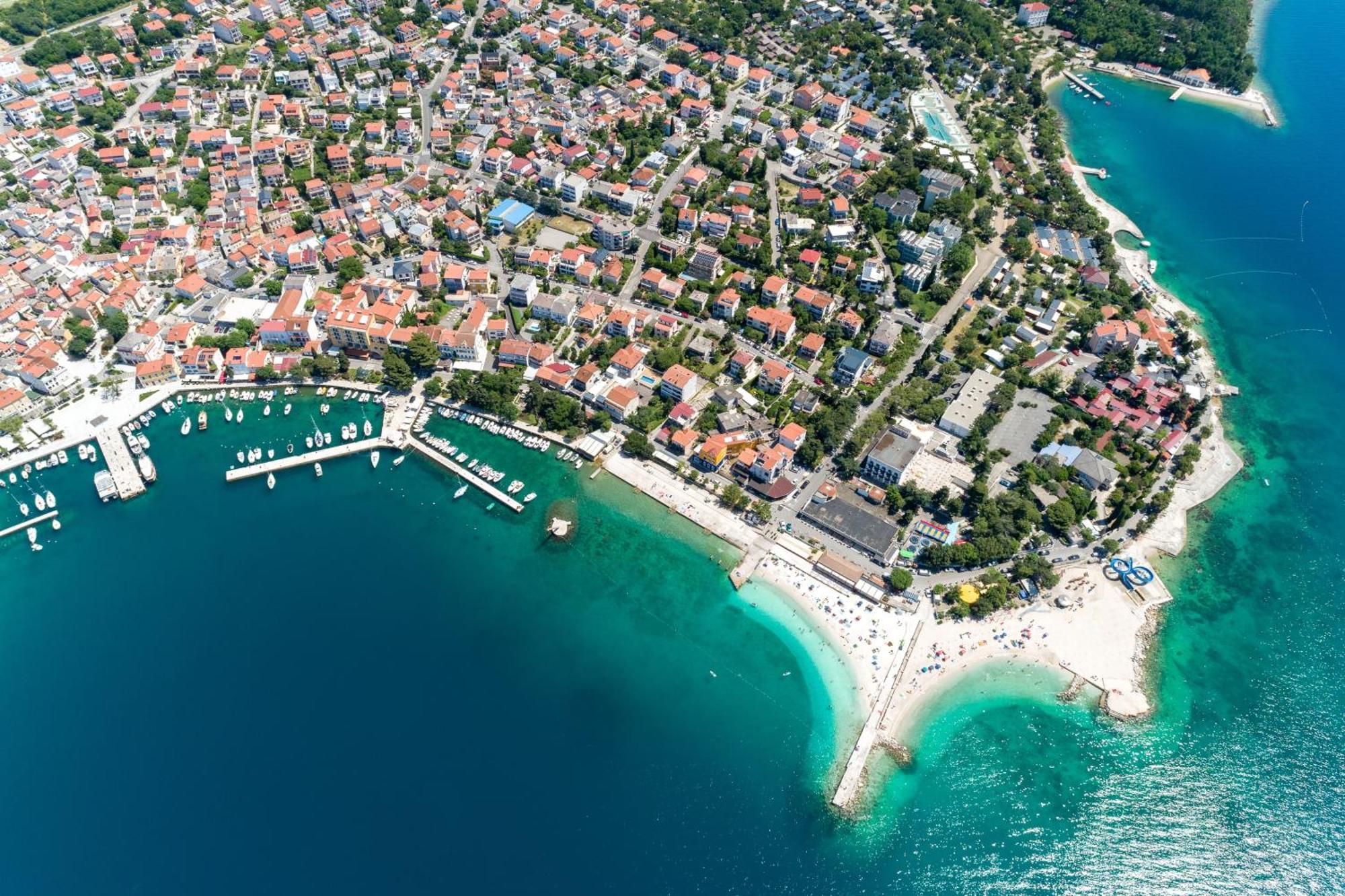 Apartments With A Parking Space Selce, Crikvenica - 5531 Exterior foto